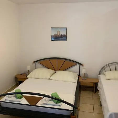 Lejlighed 3 With Pool And Amazing Sea View