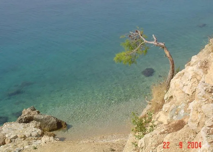 3 With Pool And Amazing Sea View *